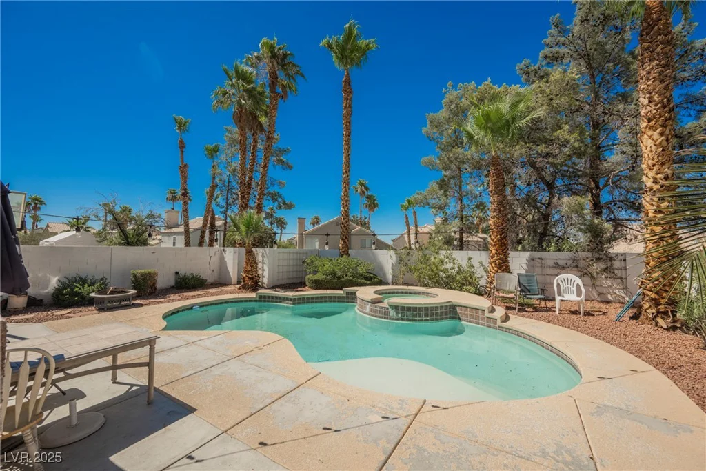 2524 Claridge, Henderson, NV 89074