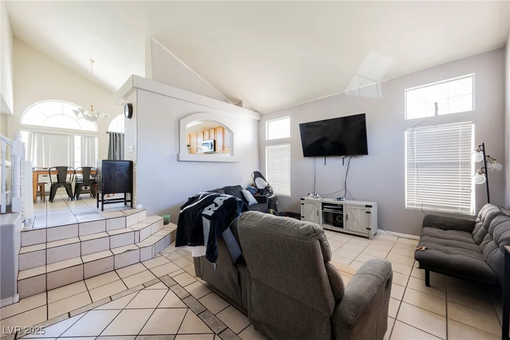 2524 Claridge, Henderson, NV 89074