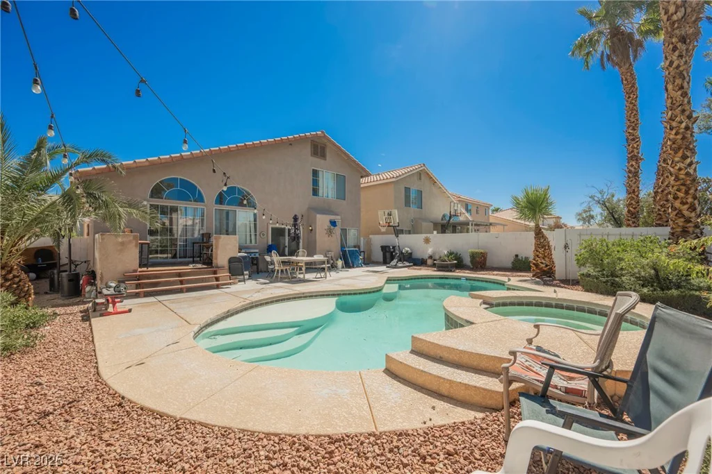 2524 Claridge, Henderson, NV 89074