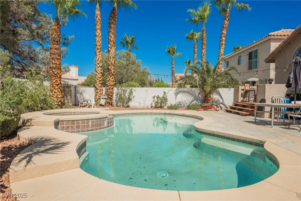 2524 Claridge, Henderson, NV 89074