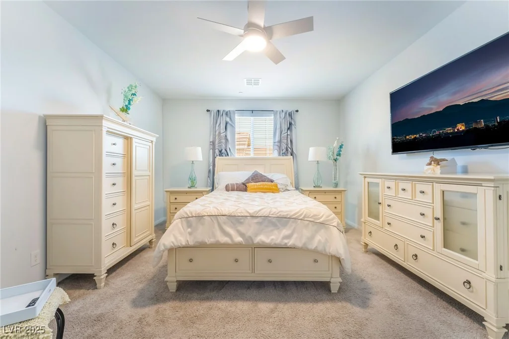 74 Cadence Crest, Henderson, NV 89011