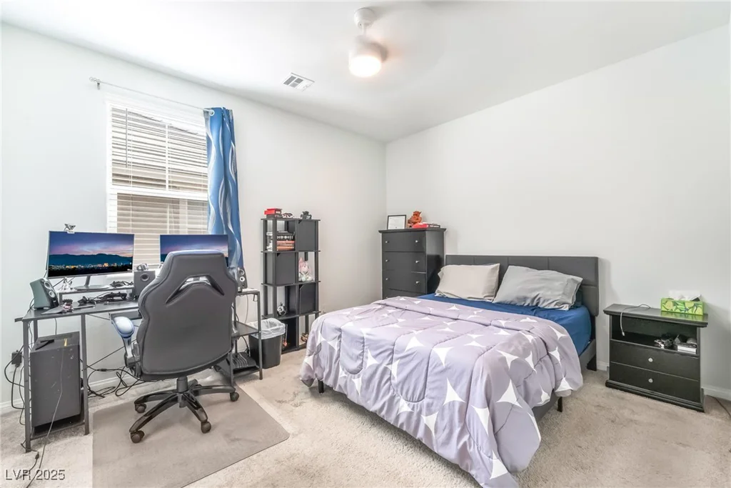 74 Cadence Crest, Henderson, NV 89011