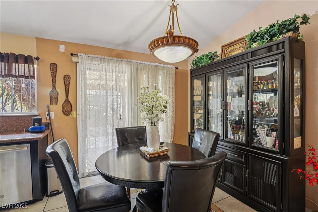 4621 Bristol Manor, Las Vegas, NV 89108