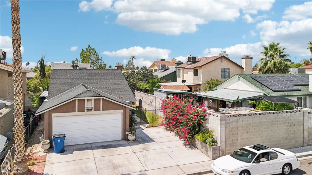 4621 Bristol Manor, Las Vegas, NV 89108