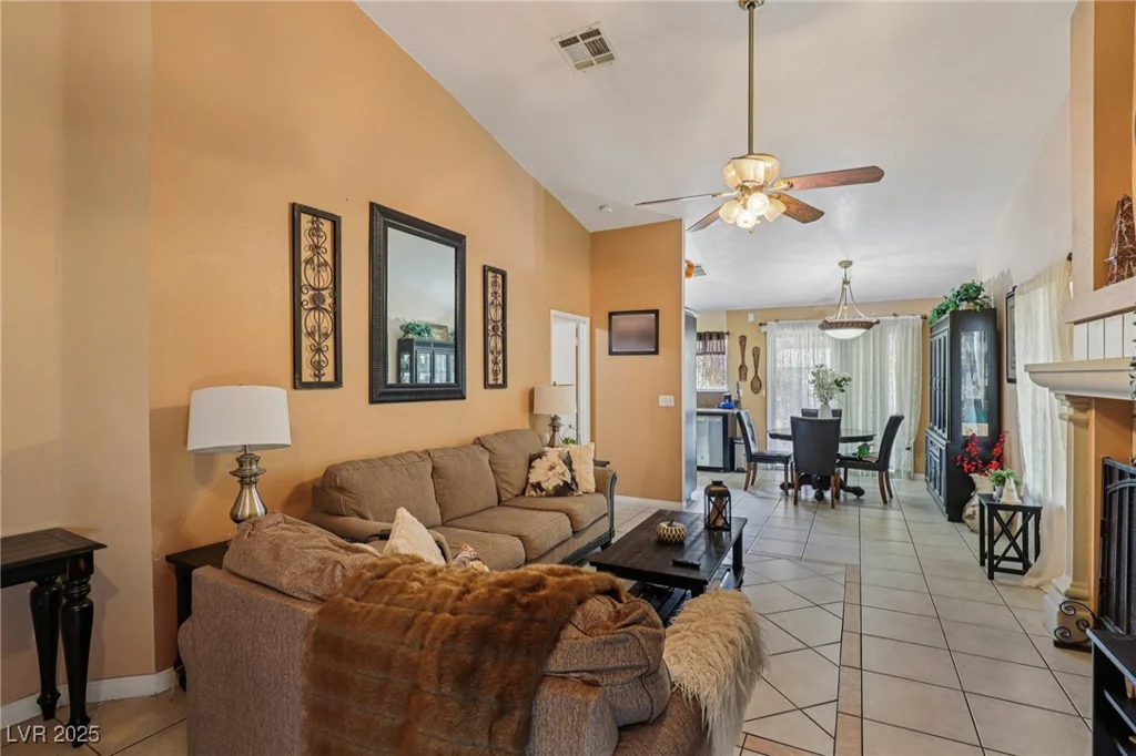 4621 Bristol Manor, Las Vegas, NV 89108