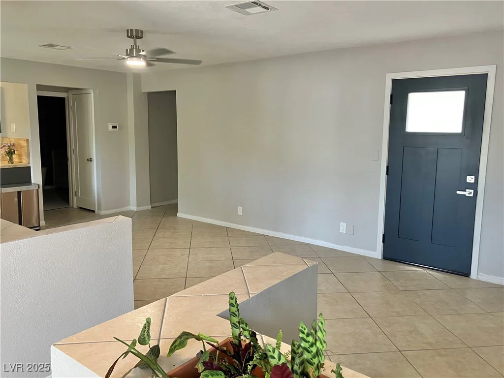 1207 Francis, Las Vegas, NV 89104