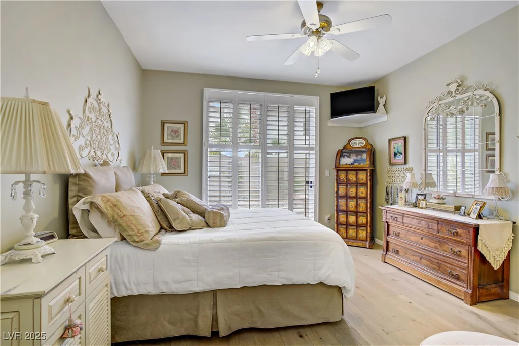694 Canfield Point, Las Vegas, NV 89183