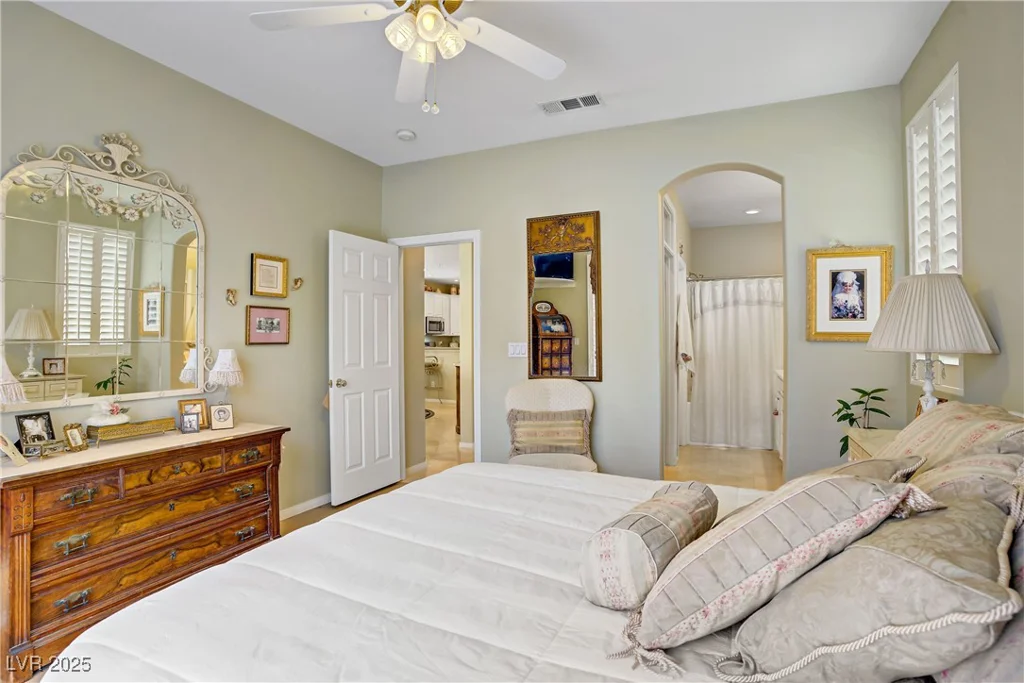 694 Canfield Point, Las Vegas, NV 89183