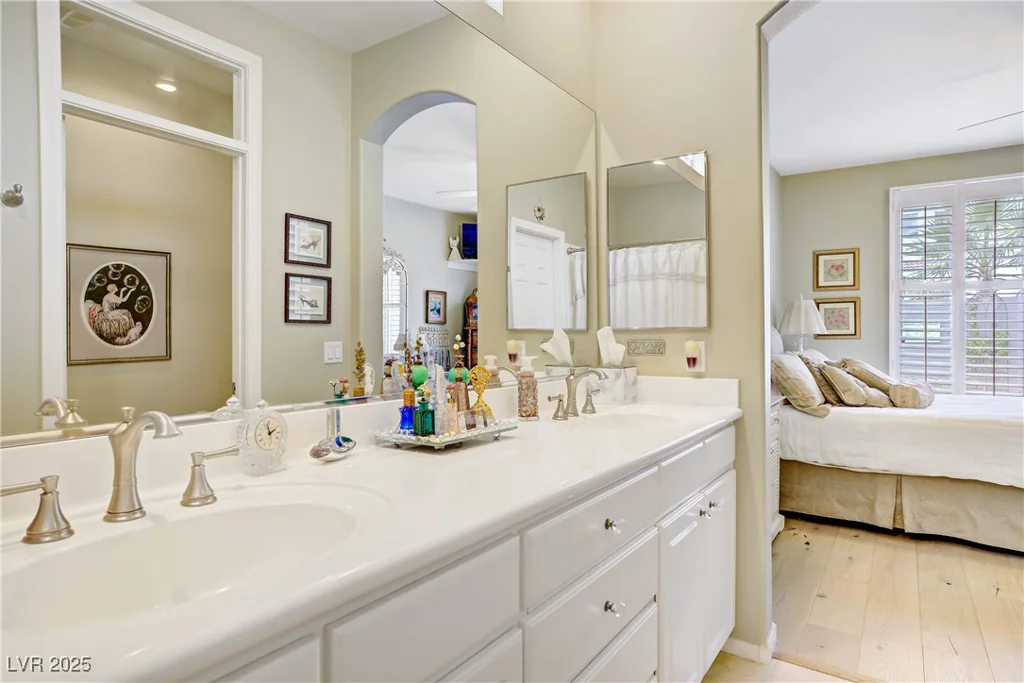 694 Canfield Point, Las Vegas, NV 89183