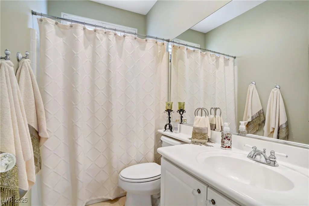 694 Canfield Point, Las Vegas, NV 89183