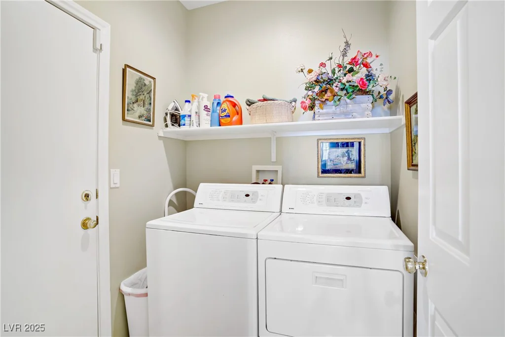 694 Canfield Point, Las Vegas, NV 89183