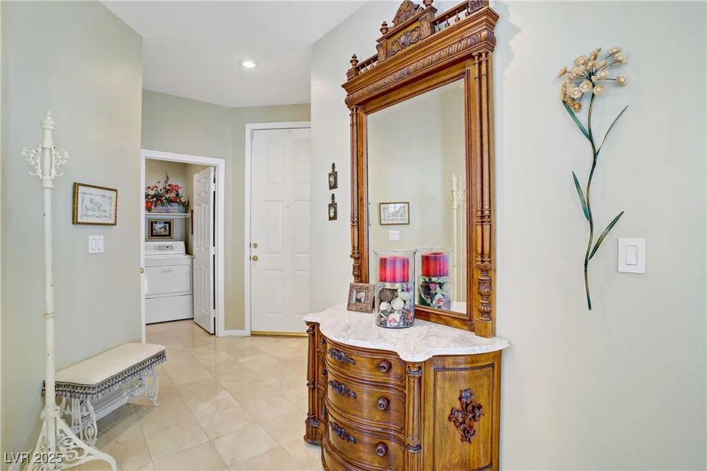 694 Canfield Point, Las Vegas, NV 89183