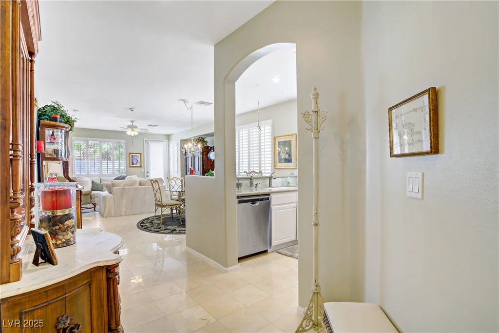 694 Canfield Point, Las Vegas, NV 89183