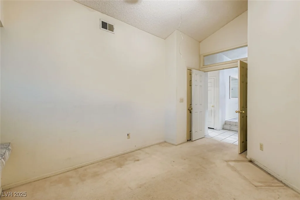 3250 Astoria, Las Vegas, NV 89121