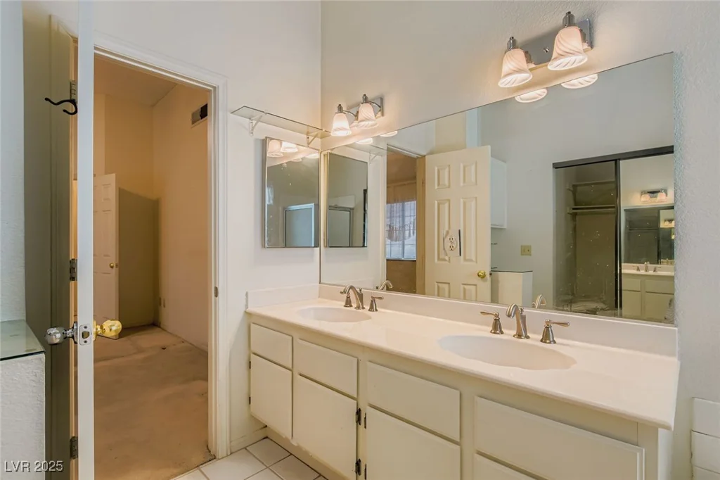 3250 Astoria, Las Vegas, NV 89121
