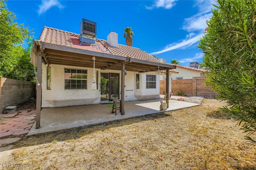 3250 Astoria, Las Vegas, NV 89121