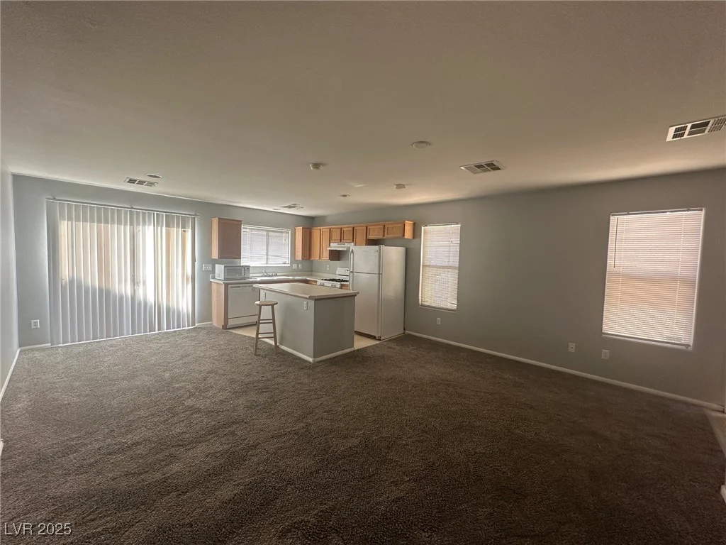 8020 Copperhead Creek, Las Vegas, NV 89143