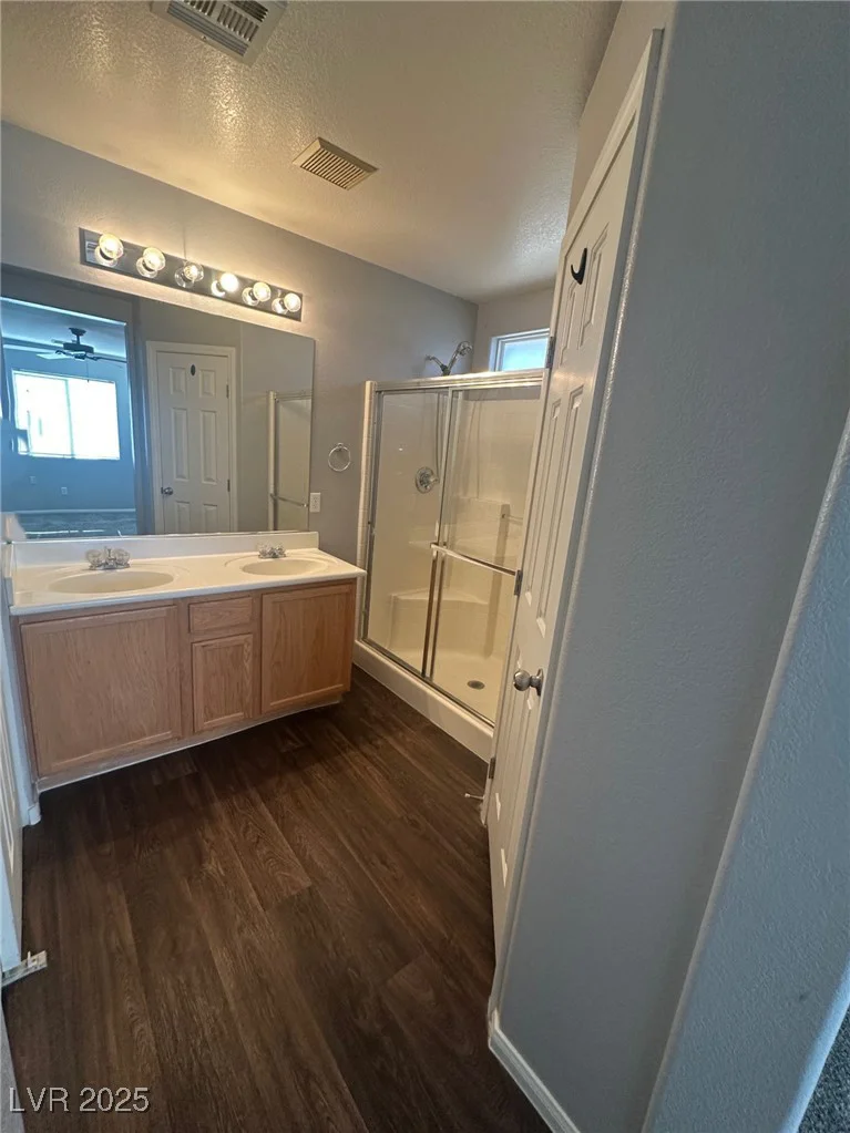 8020 Copperhead Creek, Las Vegas, NV 89143