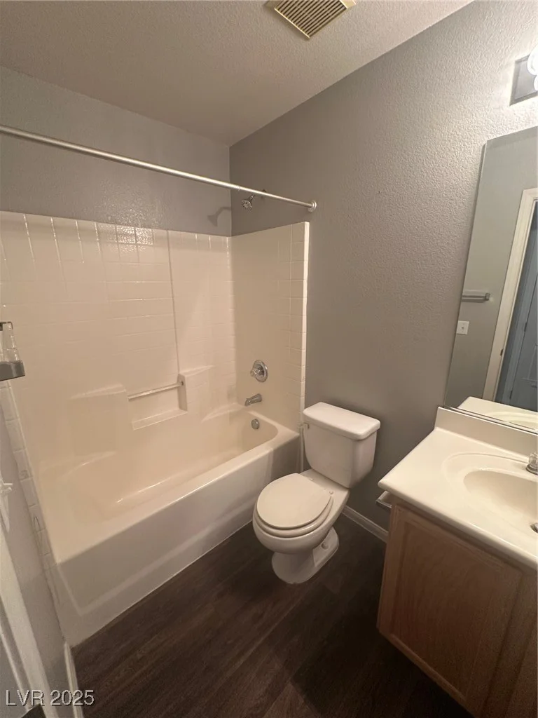 8020 Copperhead Creek, Las Vegas, NV 89143