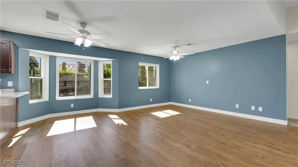 1850 Shagbark, Las Vegas, NV 89156