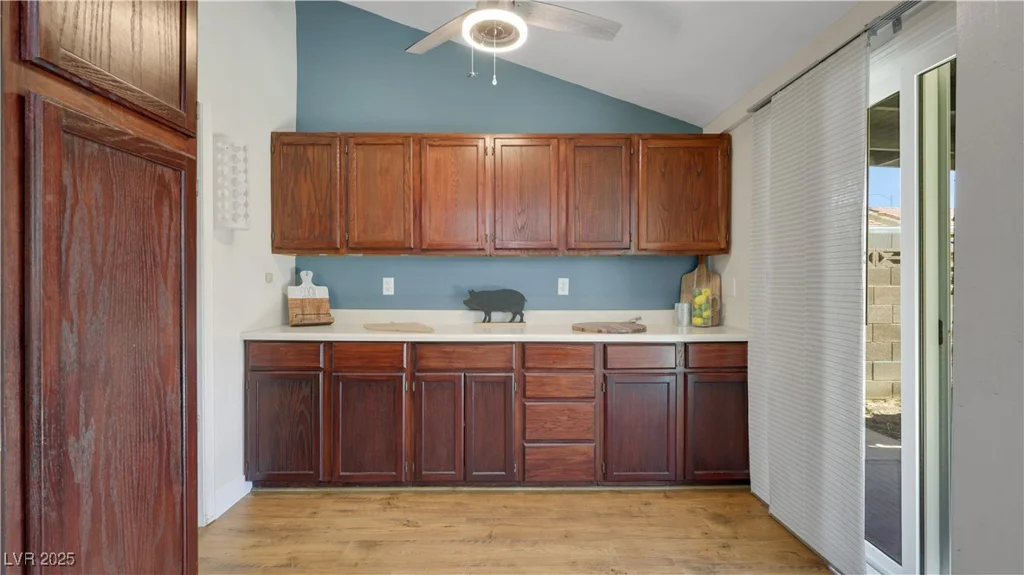 1850 Shagbark, Las Vegas, NV 89156