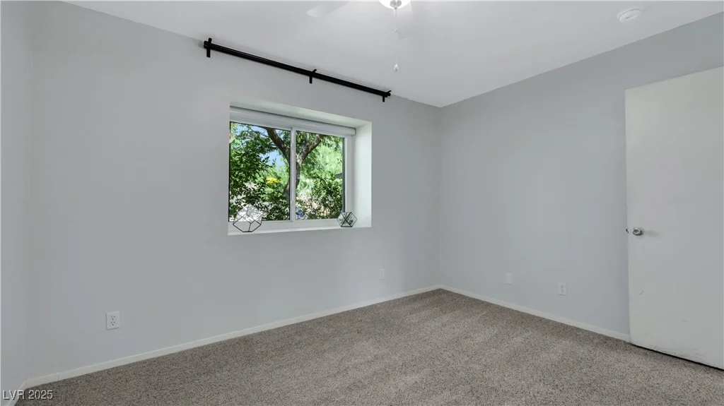 1850 Shagbark, Las Vegas, NV 89156