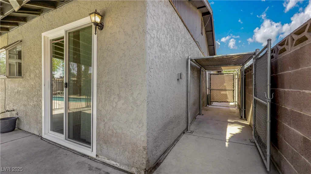 1850 Shagbark, Las Vegas, NV 89156