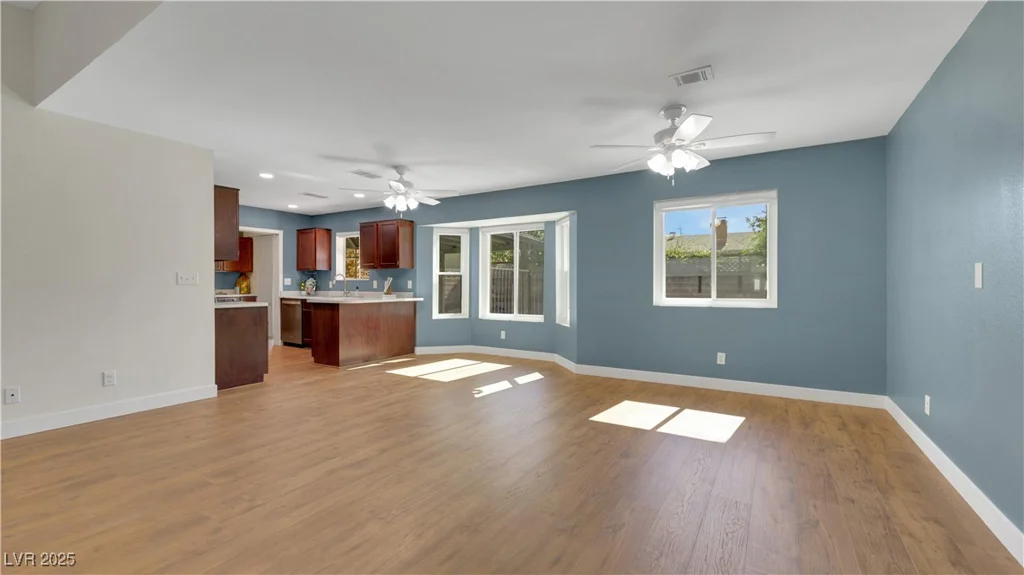 1850 Shagbark, Las Vegas, NV 89156