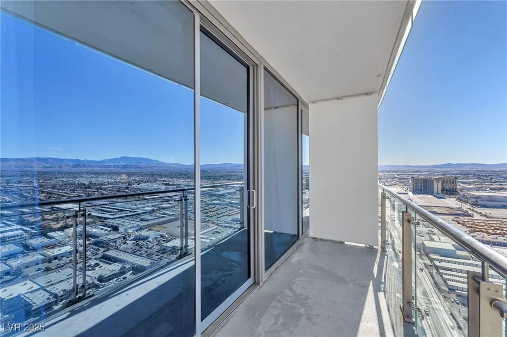 4381 Flamingo, Las Vegas, NV 89103