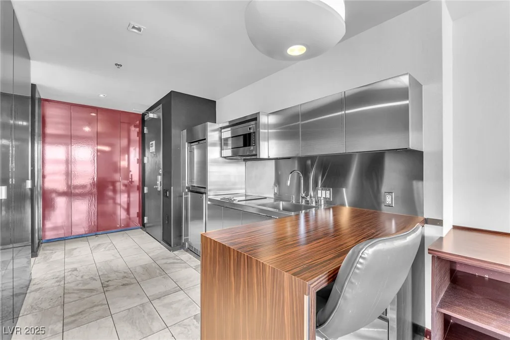 4381 Flamingo, Las Vegas, NV 89103