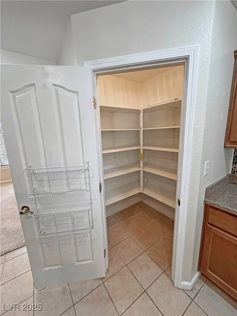 4650 Stoneham, Pahrump, NV 89061