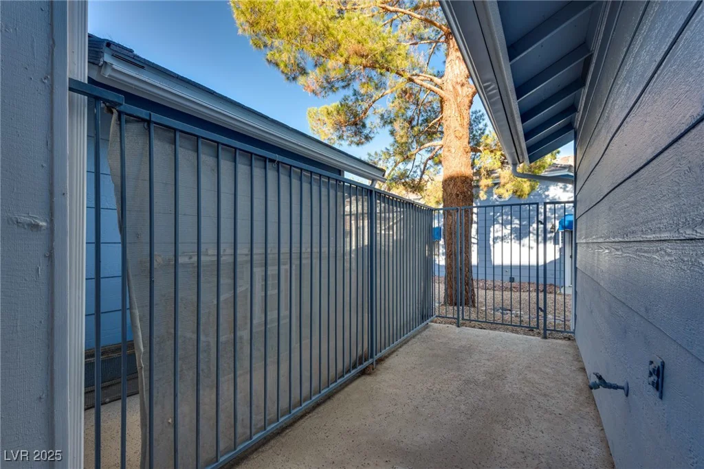 5340 Duralite, Las Vegas, NV 89122