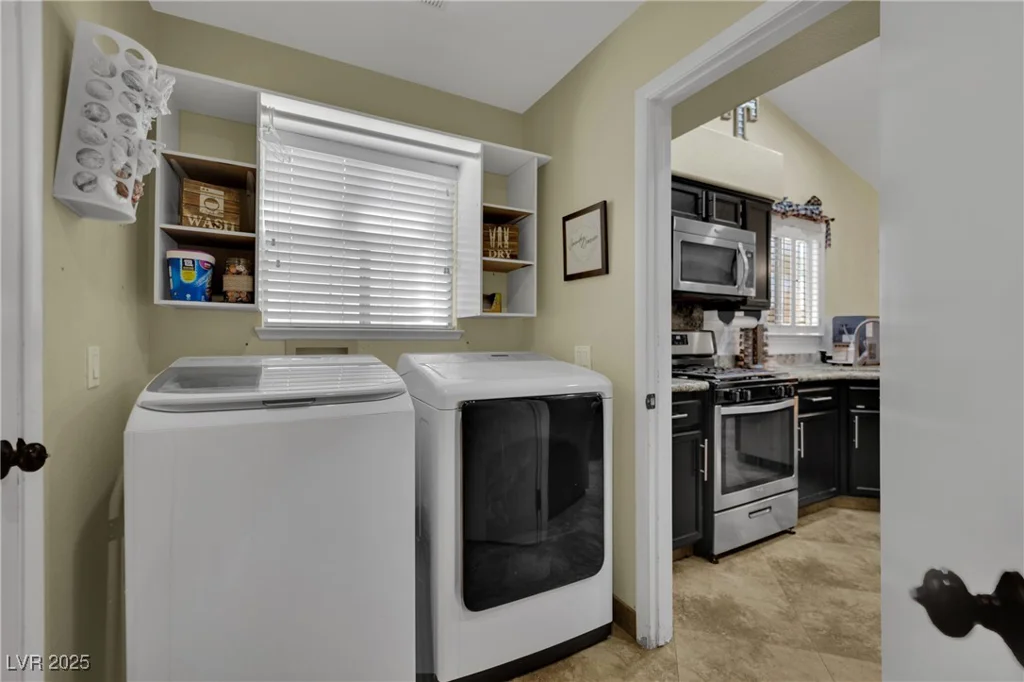4475 Valley Regal, North Las Vegas, NV 89032