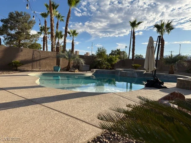 4475 Valley Regal, North Las Vegas, NV 89032