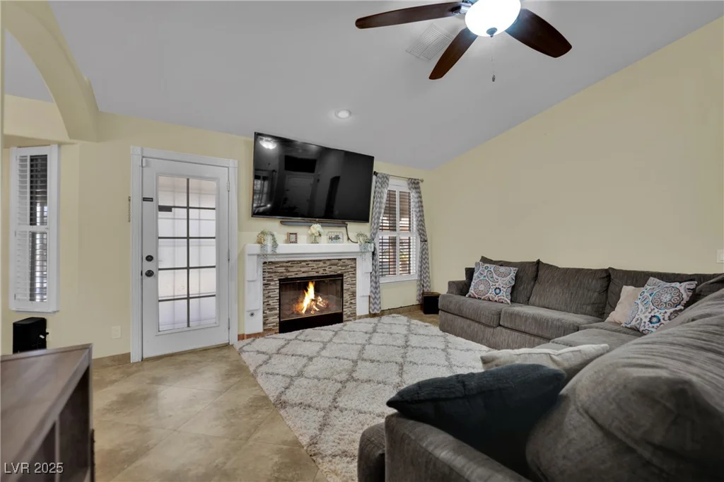 4475 Valley Regal, North Las Vegas, NV 89032
