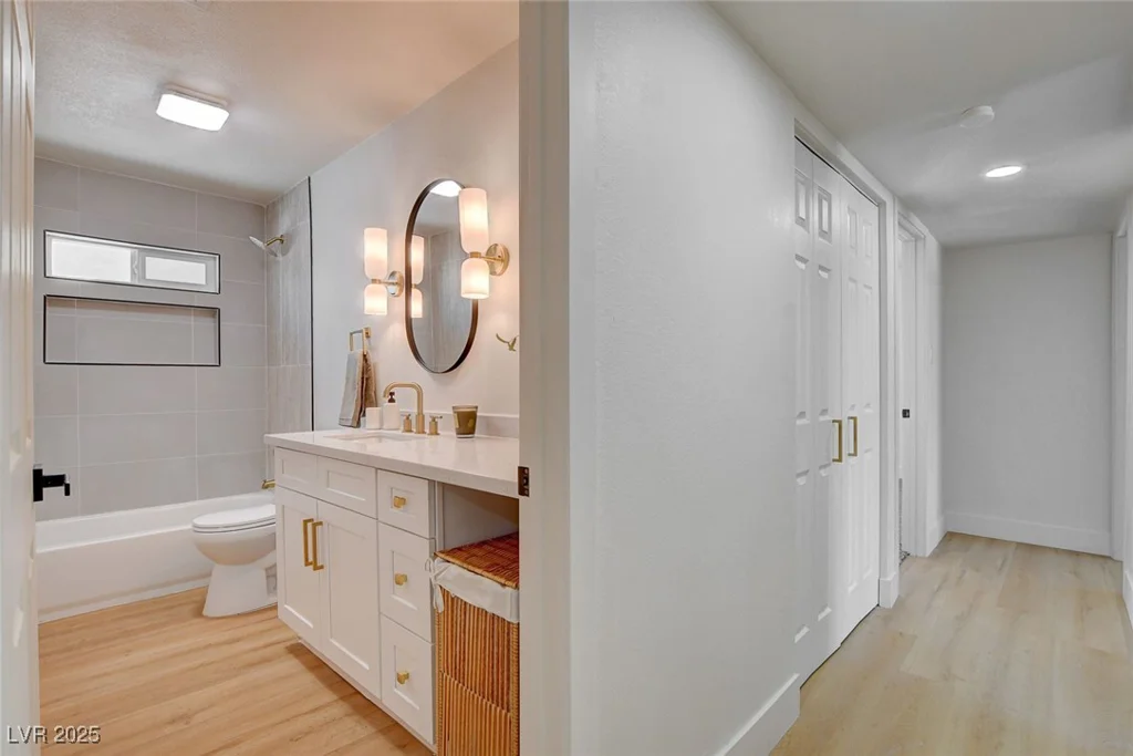 2108 Lenwood, North Las Vegas, NV 89030
