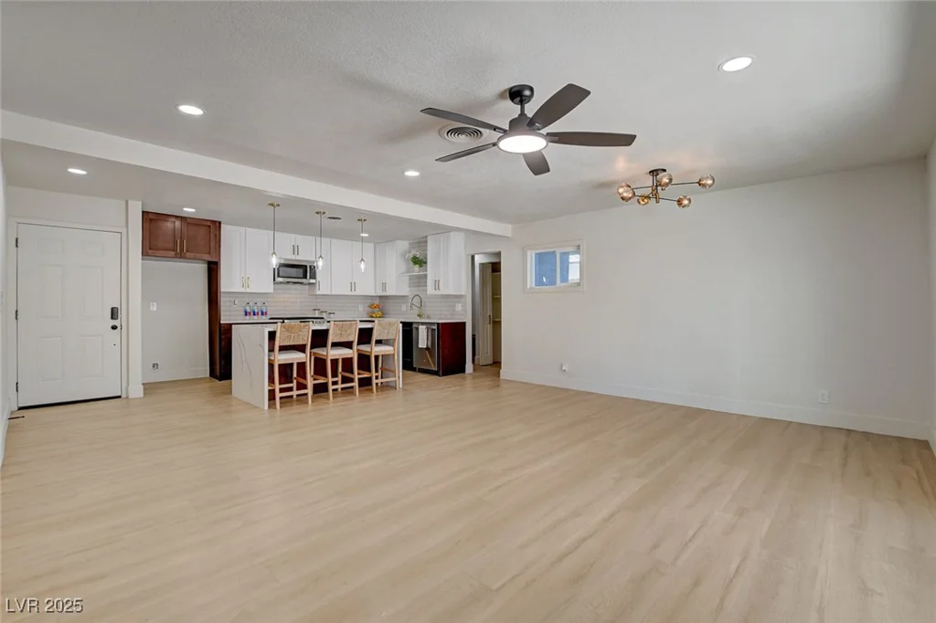 2108 Lenwood, North Las Vegas, NV 89030