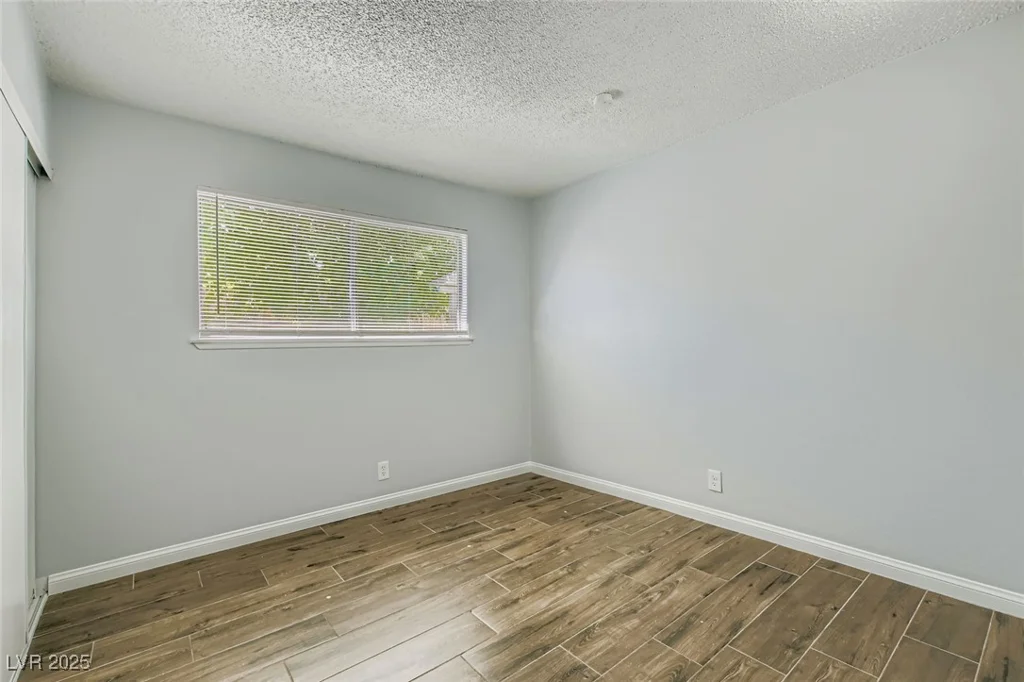 1425 Tonopah, Las Vegas, NV 89106