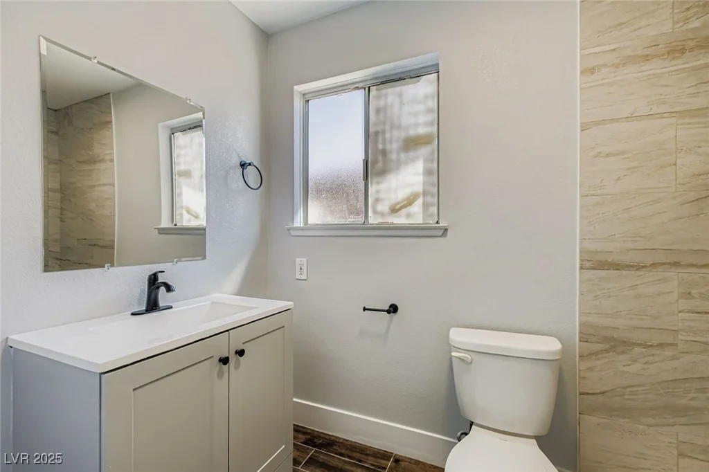 1425 Tonopah, Las Vegas, NV 89106