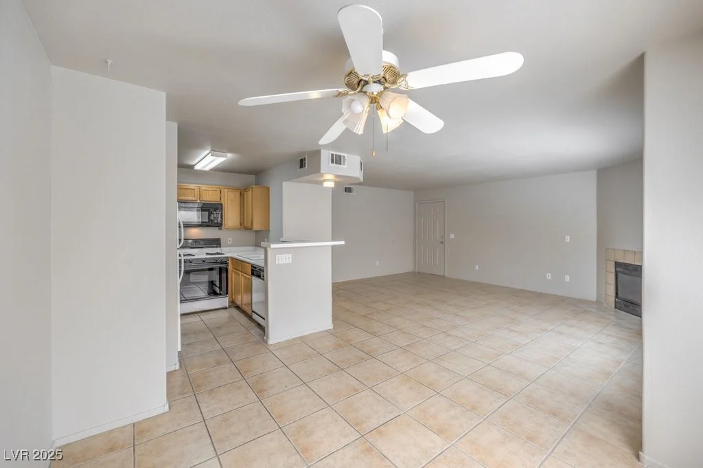 8450 Alta, Las Vegas, NV 89145