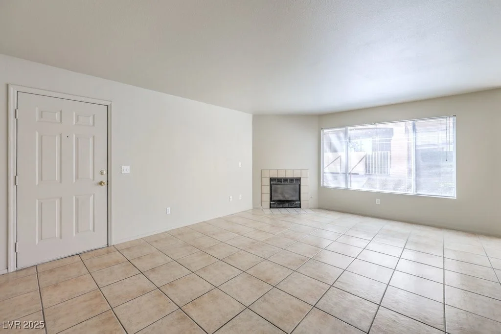 8450 Alta, Las Vegas, NV 89145