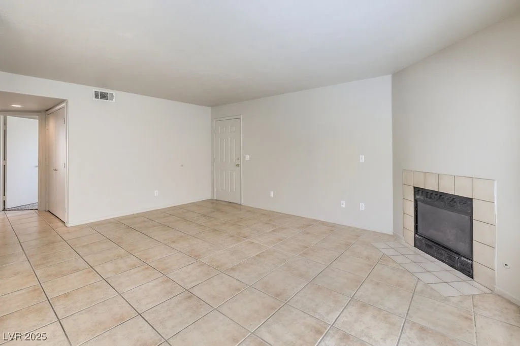 8450 Alta, Las Vegas, NV 89145