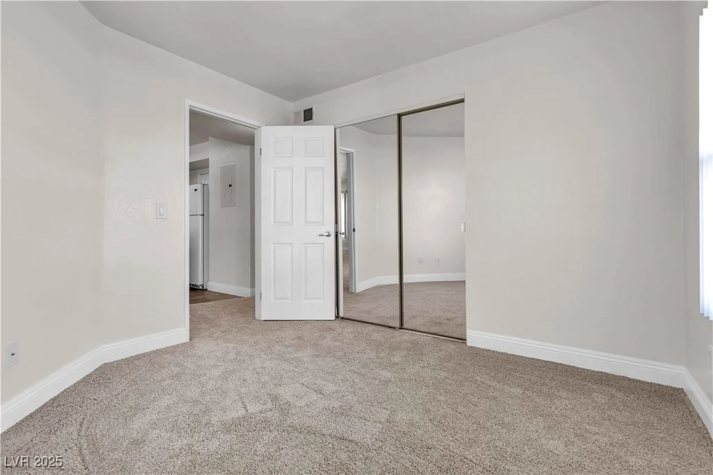 6800 Lake Mead, Las Vegas, NV 89156