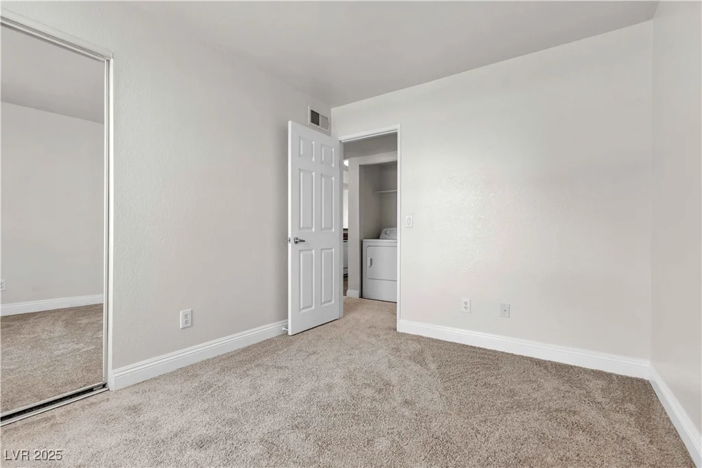 6800 Lake Mead, Las Vegas, NV 89156