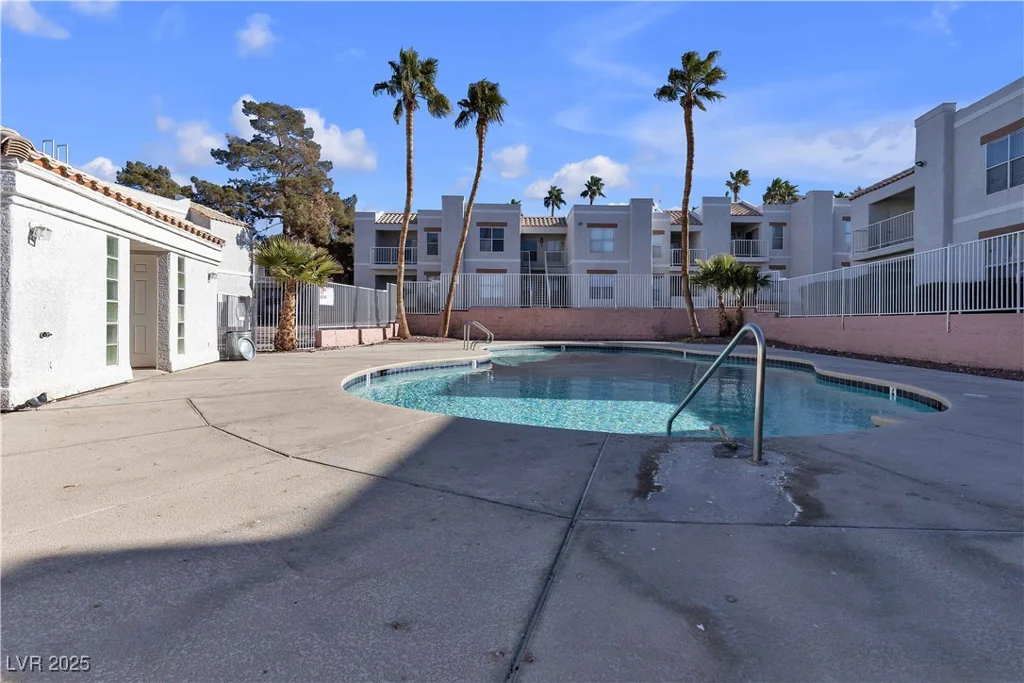 6800 Lake Mead, Las Vegas, NV 89156