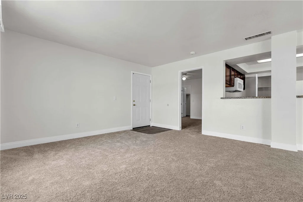 6800 Lake Mead, Las Vegas, NV 89156