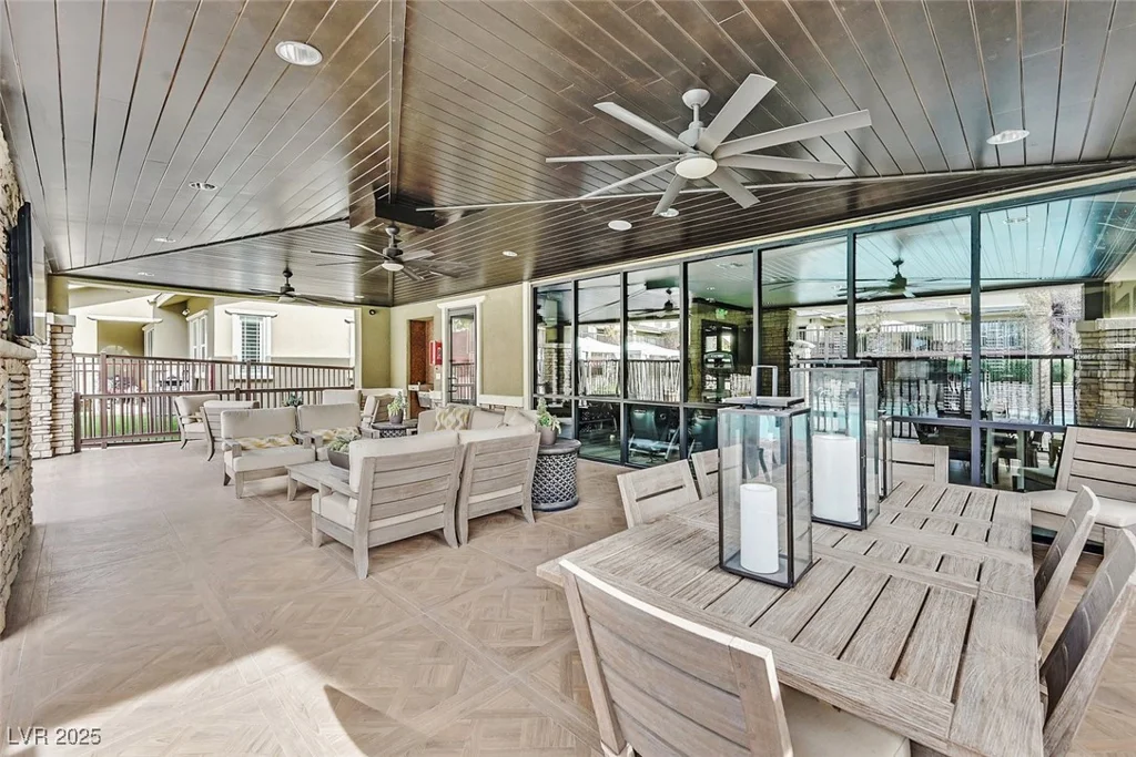 10375 Pescado, Las Vegas, NV 89135