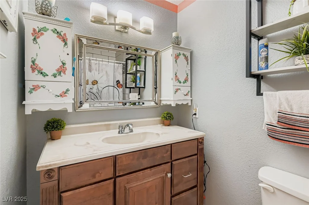 7721 Macaw, Las Vegas, NV 89145
