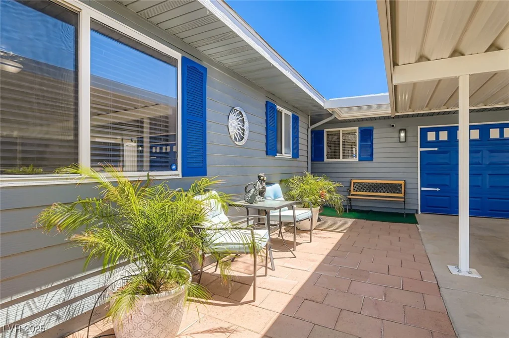 7721 Macaw, Las Vegas, NV 89145
