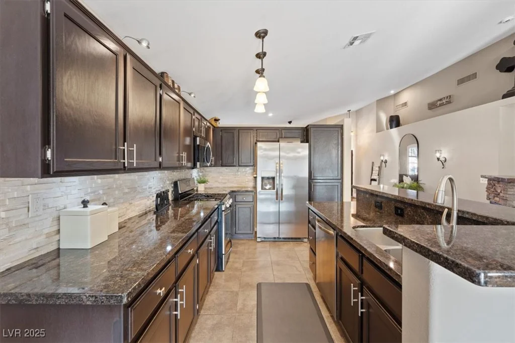 3747 Flowering Peach, Las Vegas, NV 89147